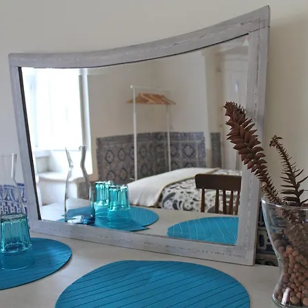 Hostel Johnie's Place & Suites Lissabon