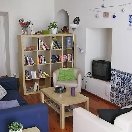 بيت شباب Johnie's Place & Suites Lisboa