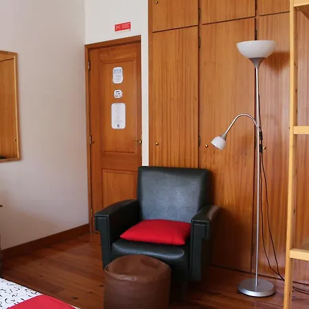 بيت شباب Johnie's Place & Suites Lisboa
